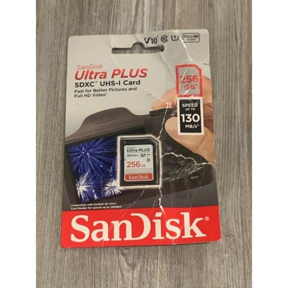 SanDisk Ultra PLUS SDXC UHS-I 256GB card - Picture 1 of 2